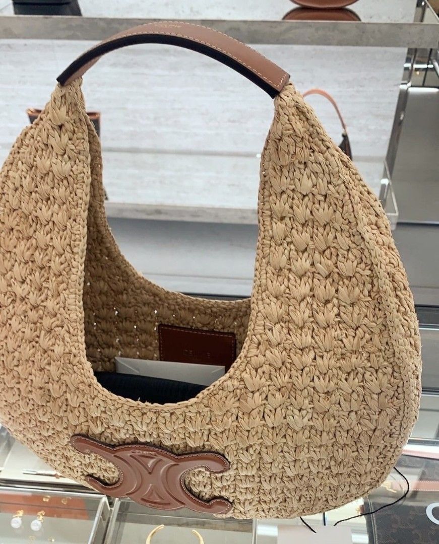 Pre order celine panier hobo raffia (Category: Luxury Bags & Wallets) located in Las Pinas. Submitted by glamdustph (Listing ID 1311265457, Image 2). Description: 💯 authentic from eu DISCOUNTED 3-4 weeks eda via air cargo half dp req we accept credit card payments via paypal plus loc sf Thank you.