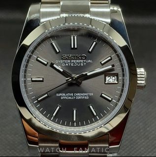 (Category: ) located in . Submitted by WATCH_FANATIC (Listing ID 1311196773, Image 1). Description: .