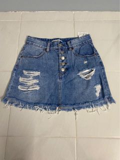 (Category: ) located in . Submitted by ashleyyy299 (Listing ID 1311338043, Image 1). Description: .