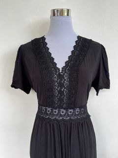 (Category: ) located in . Submitted by chicclicks (Listing ID 1311178478, Image 1). Description: .