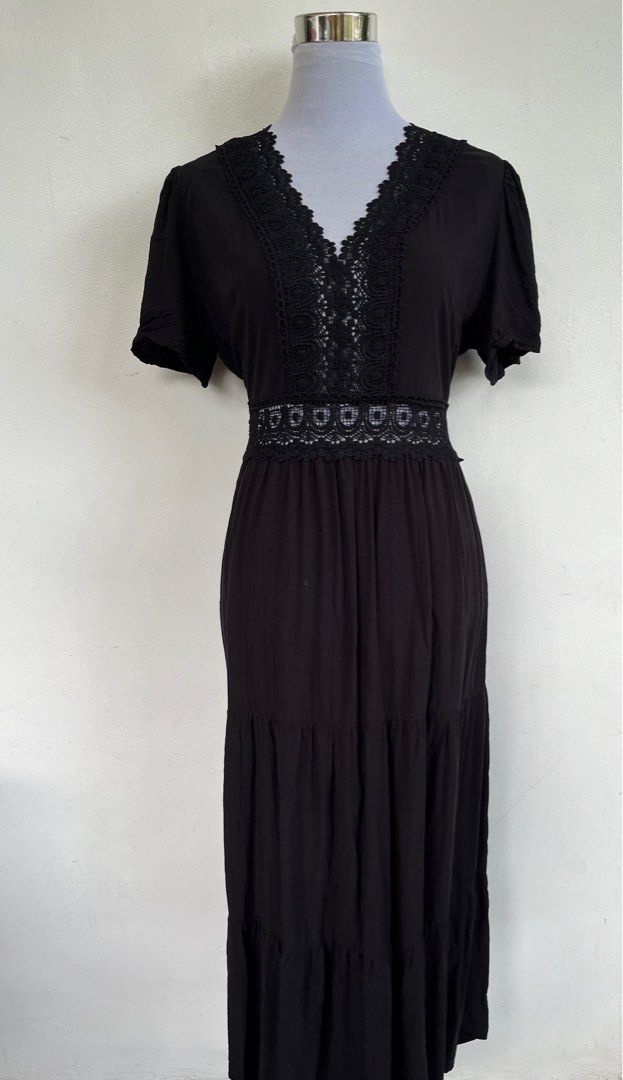 Shein Dress (other brand) (Category: Dresses) located in Rizal. Submitted by chicclicks (Listing ID 1311178478, Image 2). Description: .