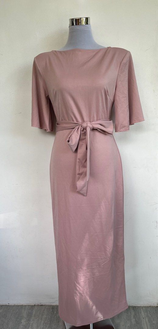 Shein Modely Dress (Category: Dresses) located in Rizal. Submitted by chicclicks (Listing ID 1311178271, Image 1). Description: Medium on tag.