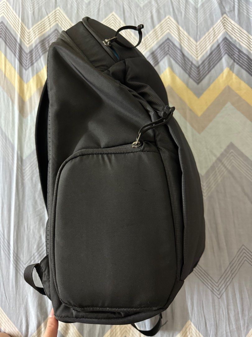 Thule enroute backpack 20l black discount