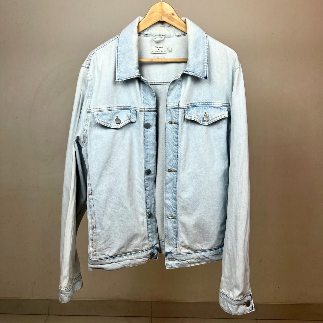 TOPMAN Classic Denim Jacket Jaket Jeans Fesyen Pria Pakaian Atasan di Carousell