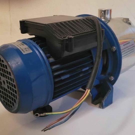 Water Pump Speroni Self Primming (Category: Hose and Watering Devices) located in Quezon City. Submitted by greenlifestyle_ph (Listing ID 1311316630, Image 3). Description: Speroni CA CAM Stainless Steel Self Priming Pump have a very high hydraulic performance and a considerable pressure capacity. Able to pump up to 8m depth and work perfectly even with soda-water. Suitable for drinkable water (not WRAS Approved) , water lifting and distribution 