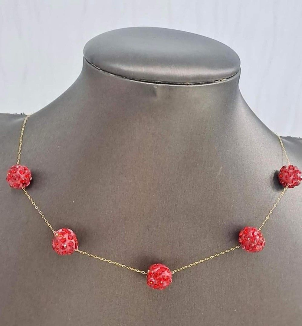 Station necklace with swarovski crystals sales