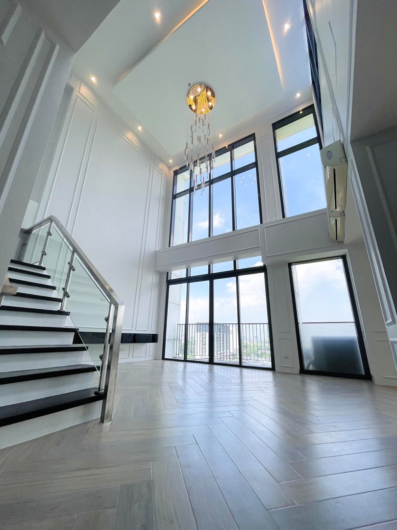 (Category: ) located in . Submitted by Kuaima_Realty (Listing ID 1311427692, Image 1). Description: .