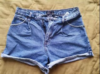 (Category: ) located in . Submitted by enzhong (Listing ID 1311488962, Image 1). Description: .