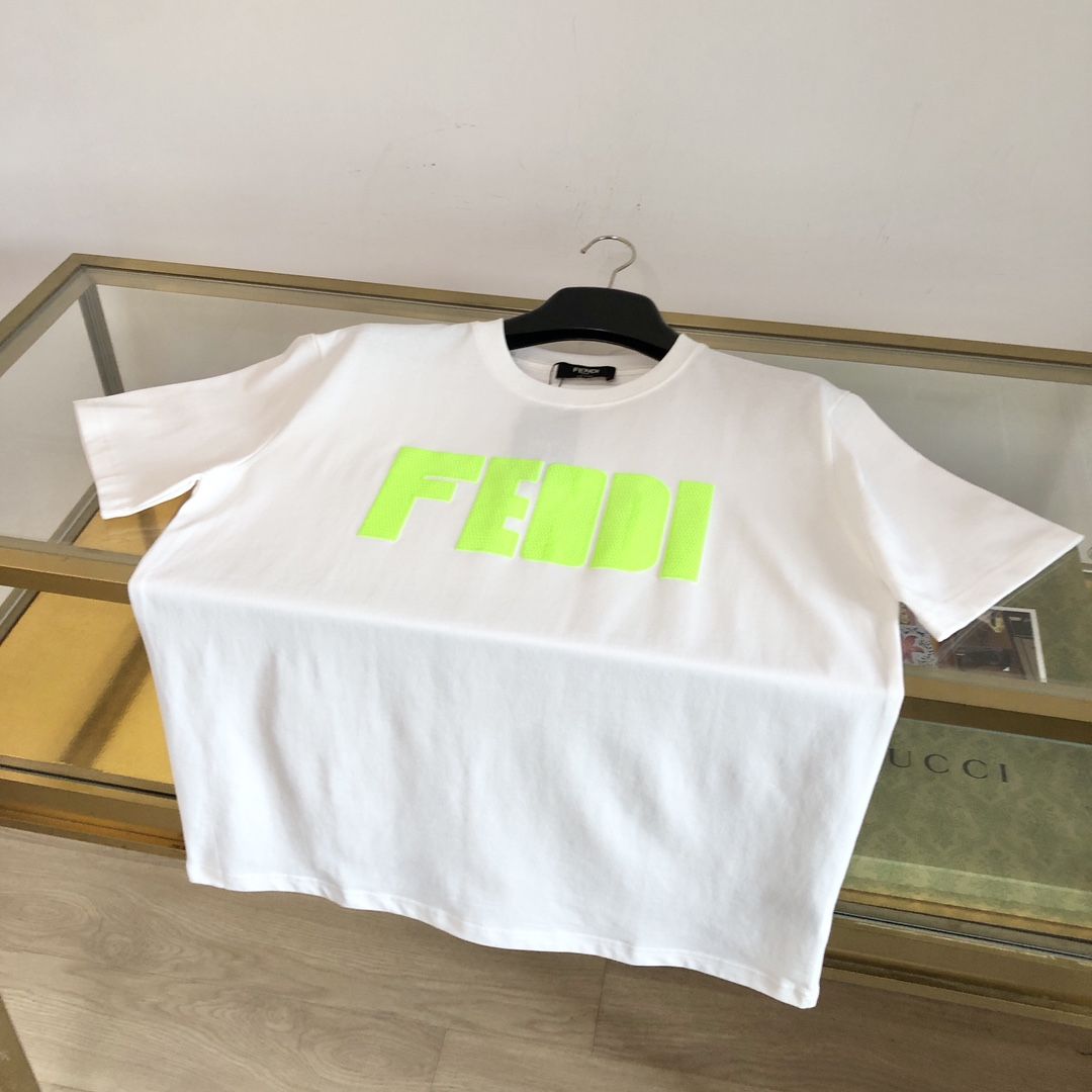 Authentic fendi letter printed round neck short sleeved t shirt unisex
