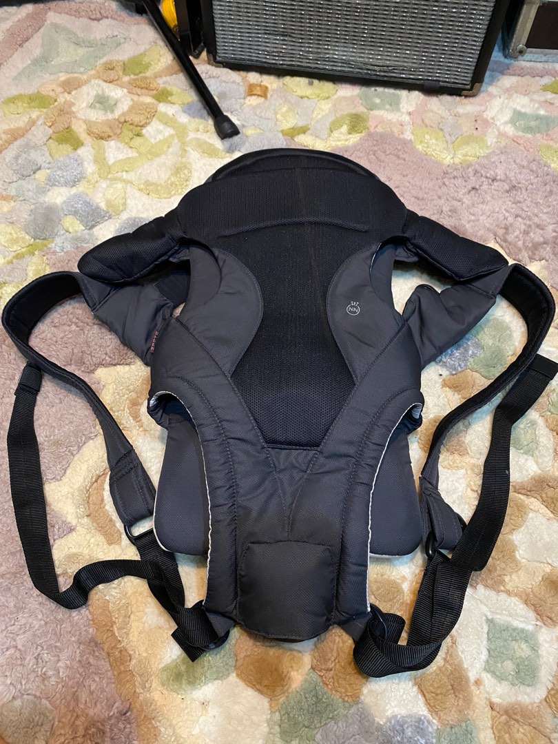 Baby Carrier Combi Ninna Nanna Japan🇯🇵🇯🇵, Babies & Kids, Going Out