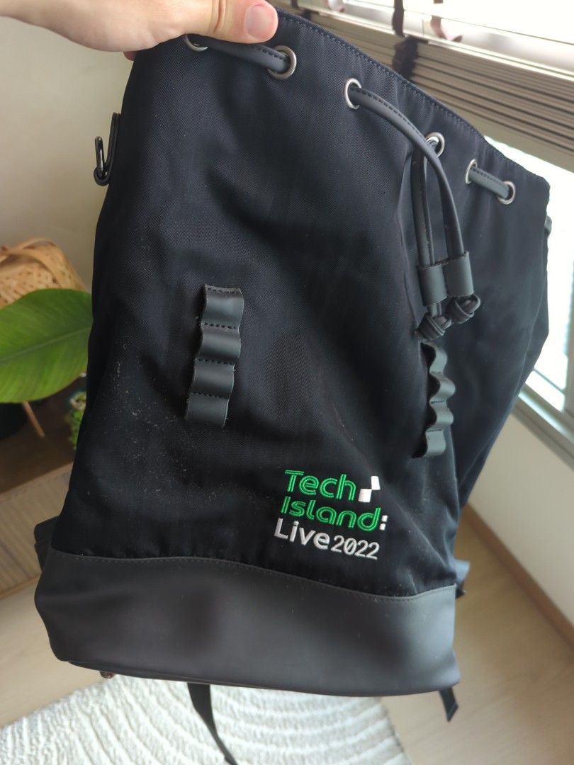 Luggage strap for backpack outlet