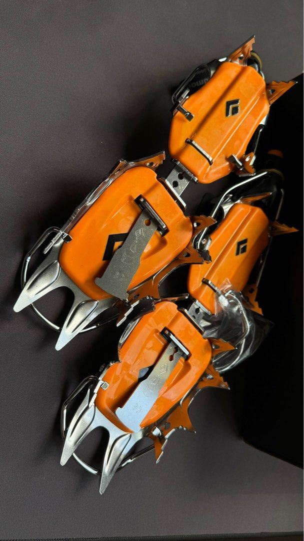 Black Diamond Cyborg Pro Crampons Black Diamond Sabretooth Pro