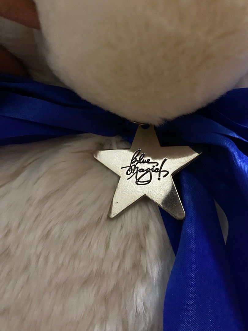 Blue Magic Husky Bear (Category: Plushies & Soft Toys) located in Malabon City. Submitted by black.cat. (Listing ID 1311454993, Image 3). Description: Big sitting husky Like new and no issue Bought from blue magic Payment via Gcash Shipping via lalamove and J&T Express.