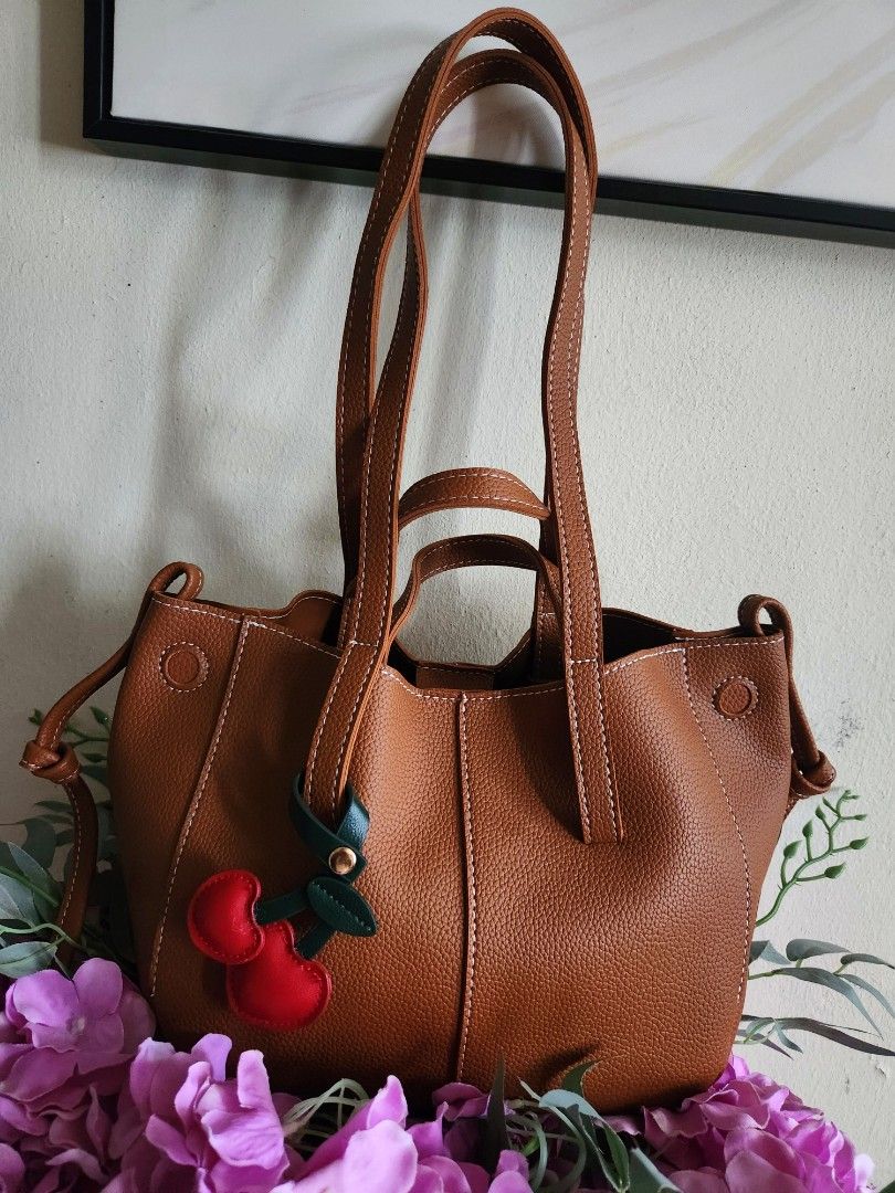 Brand New Leather Shoulder Hand Bag