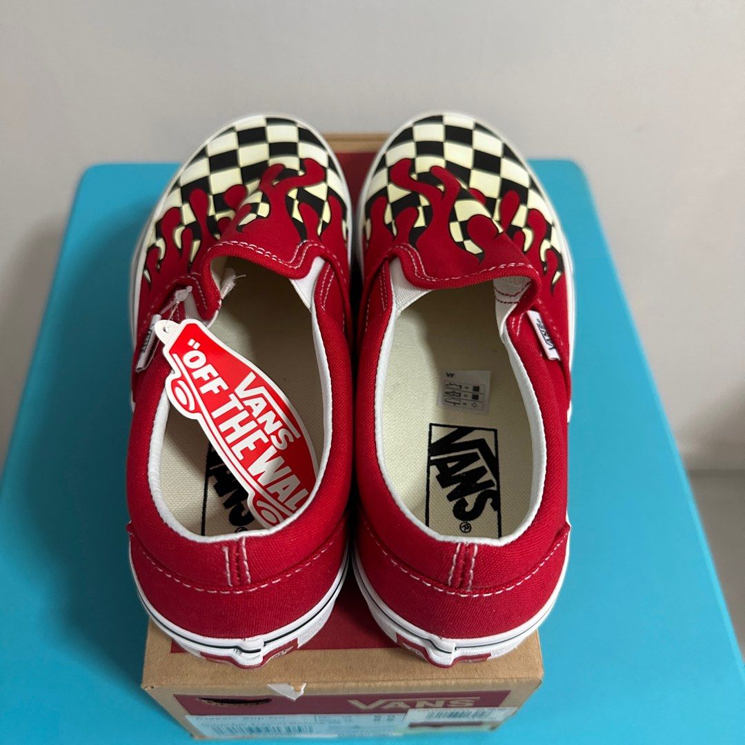 bnwt EUR 36.5 classic vans checker flame slip on