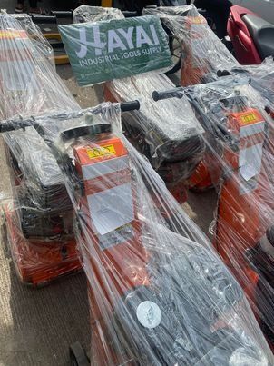 CONCRETE SCARIFYING MACHINE, Commercial & Industrial, Construction ...