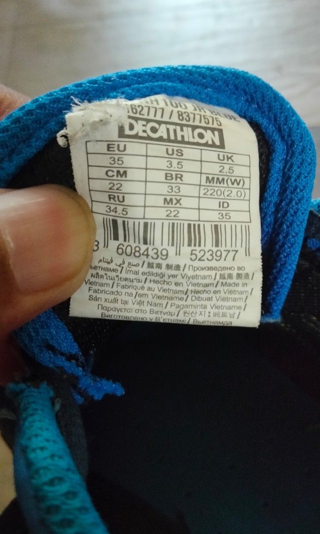 Decathlon Quechua NH100 kids shoe, Babies & Kids, Babies & Kids Fashion