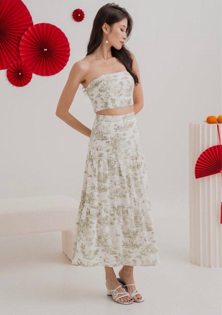 Esme Estelle Floral Layered Skirt Green Women s Fashion Dresses Sets Sets or Coordinates on Carousell