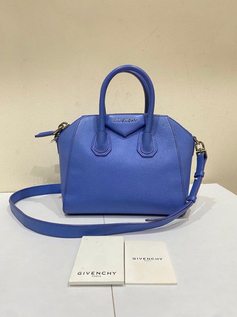 Fast Sale Preloved Givenchy Antigona Mini Blue size 22 x 19 x 12 cm Comes with tag and booklet Nett Exclude ongkir 2