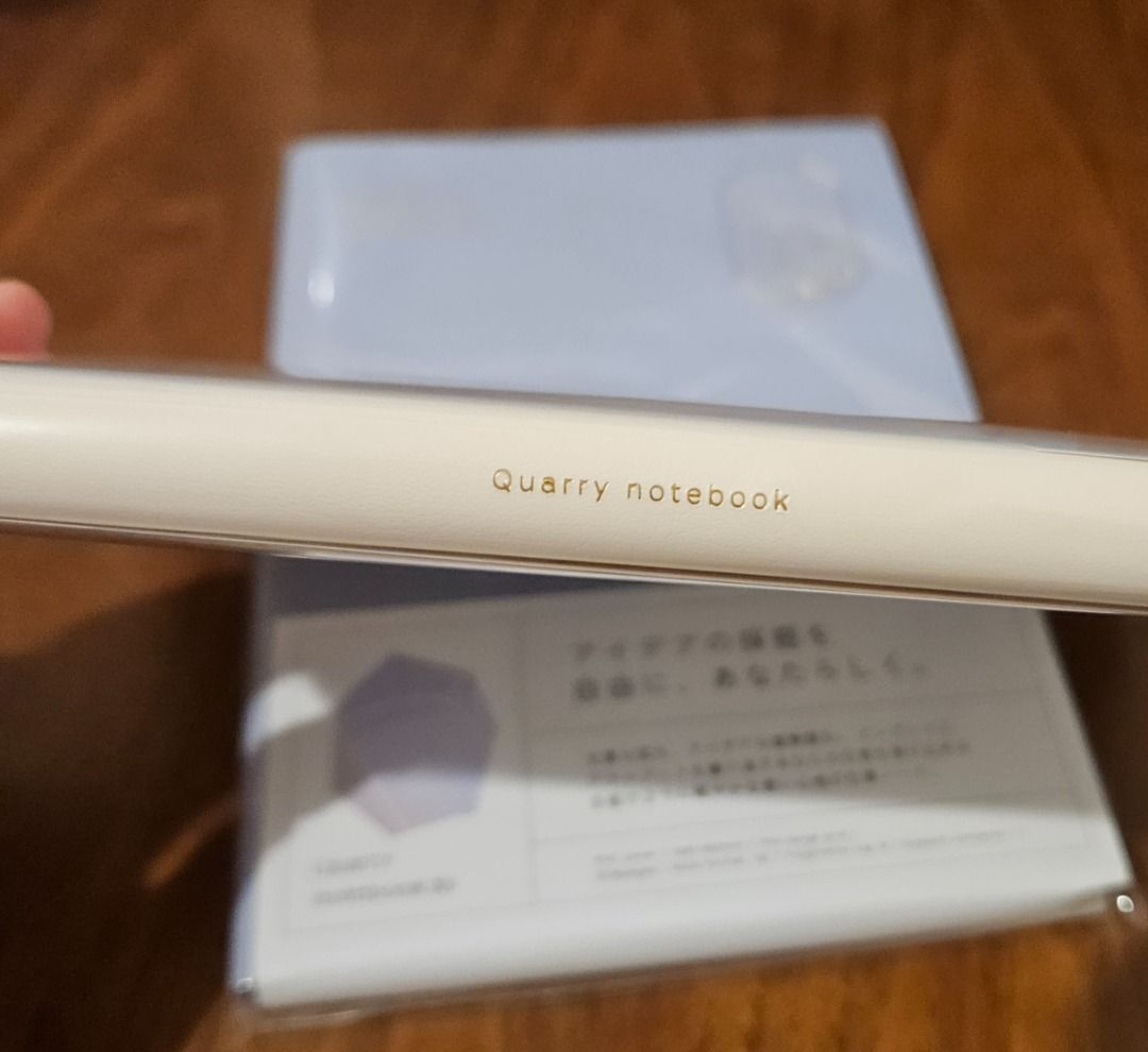[現貨]Iroha Quarry 方格notebook B6 size 208頁 “Ivory 象牙白色” & ”Pale iris 淡鳶尾色 ...