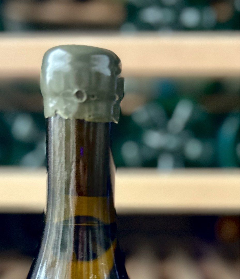 Lamy-Caillat Chassagne Montrachet Les Romanee 1er Cru 2020 （分類：酒精飲料）位於 Hong Kong。 由 danshari_ultimate 提交（商品編號 1311448036，圖片 2）。簡介： Lamy-Caillat Chassagne Montrachet Les Romanee 1er Cru 2020 Unicorn wine 2020 good vintage Well stored Annual production: ~1400 bottles Rare wine。
