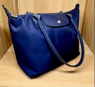 (Category: ) located in . Submitted by blessedj (Listing ID 1311371562, Image 1). Description: .