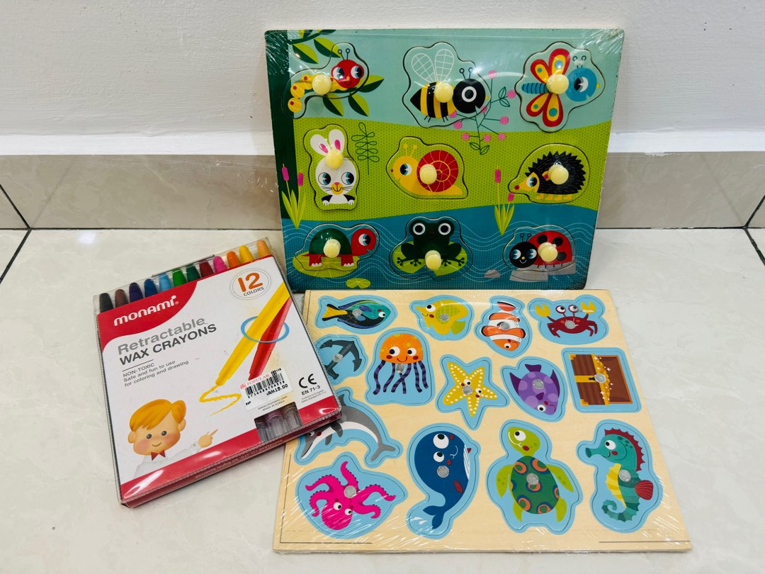 Retractable Wax Crayons - Monami 16 Colours - Factory Plaza