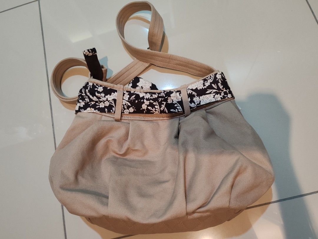 Naraya sling bag 2018 clearance