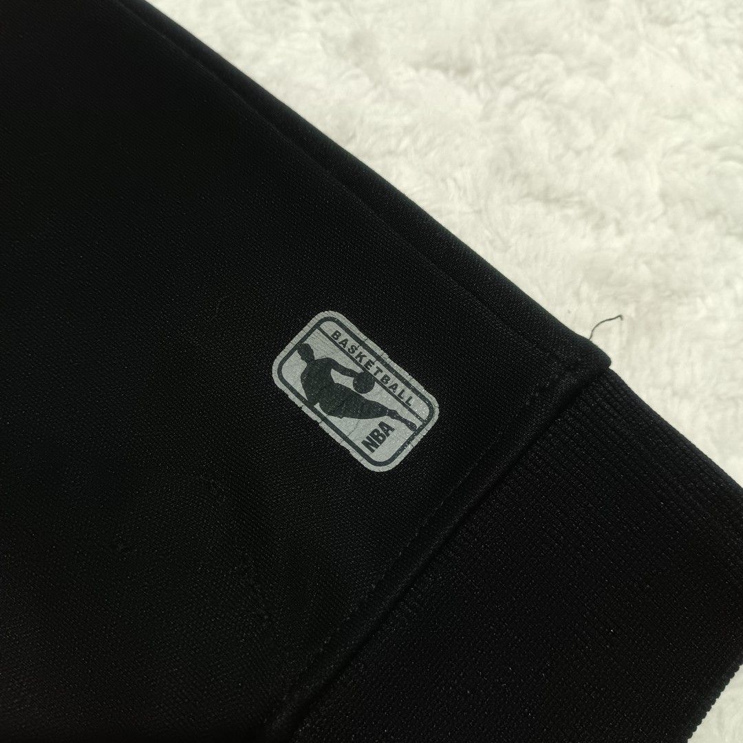 NBA sleeveless hoody 8T (Category: Babies & Kids Fashion) located in Baguio. Submitted by kathbilag (Listing ID 1311461105, Image 2). Description: .