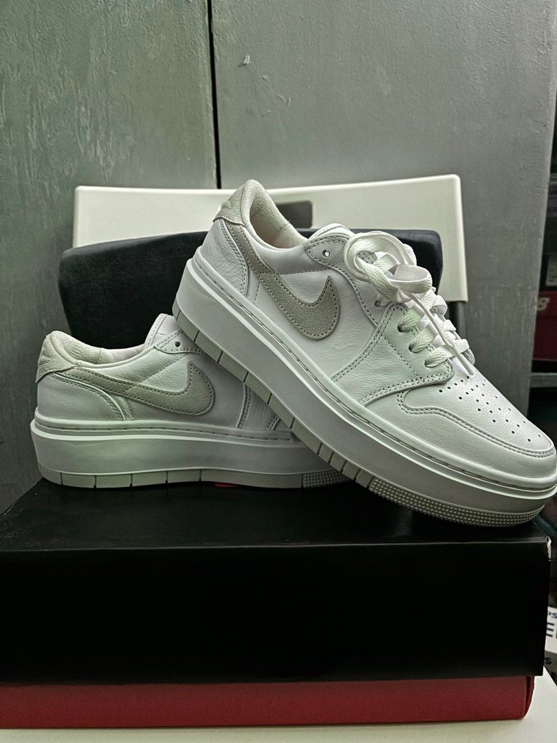 Nike Air Jordan 1 elevate low grey white US 9 (Category: Sneakers) located in Paranaque City. Submitted by jdelrey (Listing ID 1311441450, Image 1). Description: Nike Air jordan 1 elevate low grey white Size 9 US womens Brand new (sinukat lang pero di pa ginamit sa labas) With box.
