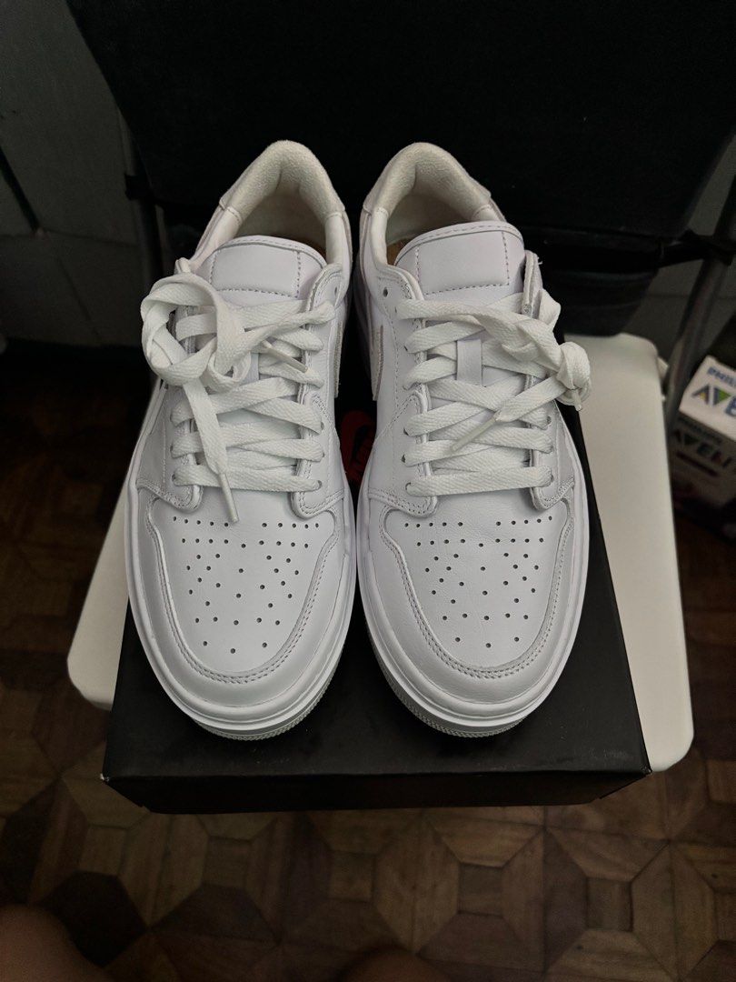 Nike Air Jordan 1 elevate low grey white US 9 (Category: Sneakers) located in Paranaque City. Submitted by jdelrey (Listing ID 1311441450, Image 3). Description: Nike Air jordan 1 elevate low grey white Size 9 US womens Brand new (sinukat lang pero di pa ginamit sa labas) With box.
