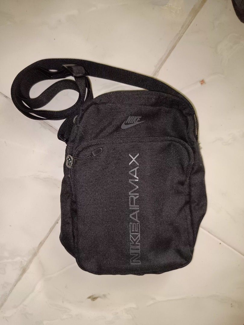 nike air max sling bag