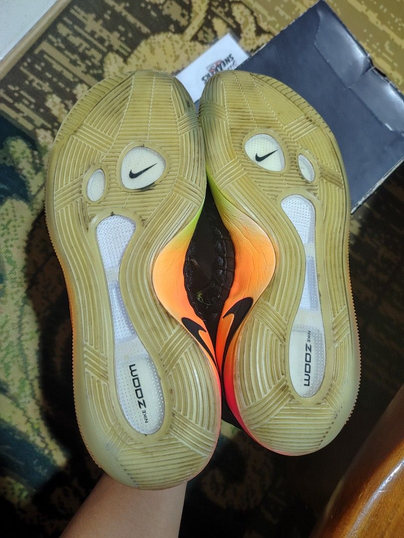 Nike Hyperdunk Low EP 'Unlimited' (Category: Sneakers) located in Lapu-Lapu City. Submitted by jamesflorida0007 (Listing ID 1311458243, Image 3). Description: Hyperdunk Low EP 'Unlimited' Size 10 Rare pair 👌🏻 Playable In excellent condition NO ISSUE No drags No reglue Original/Authentic 💯 Check detailed pic to appreciate the shoes For 2,850 only firm❗(FREE SHIPPING NA DOOR TO DOOR) ⚠️ Money back if proven fake ⚠️You can vouch me first before d
