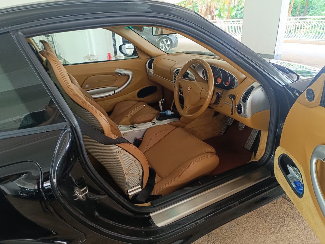 Porsche 911 3.4 Carrera Coupe (M)62863132467073111
