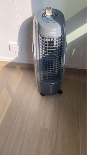 (Category: ) located in . Submitted by opchia (Listing ID 1311352604, Image 1). Description: .