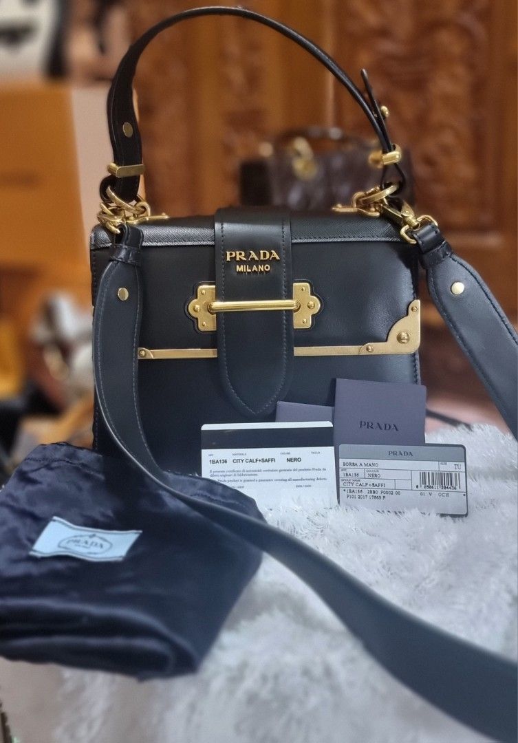 Preloved tas PRADA CITY CALFSKIN saffiano leathers cahier top handle bag in gold harwdare Barang Mewah Tas Dompet di Carousell