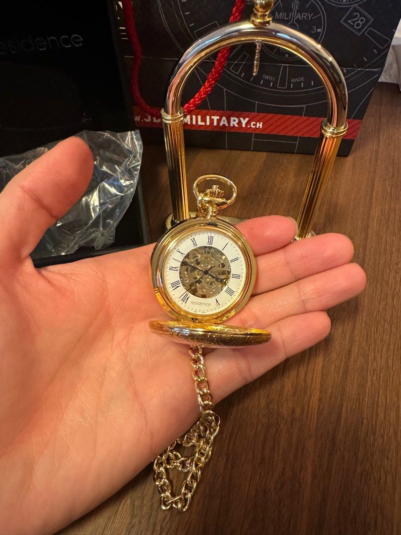 Residence pocket watch with stand Luxury Watches on Carousell