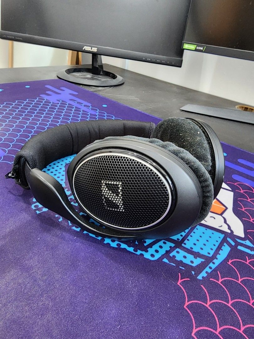SENNHEISER HD598SR