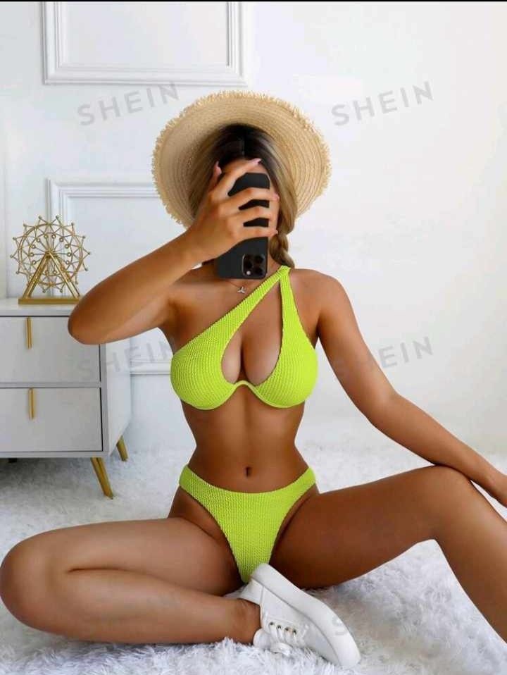 Shein neon green 2-piece bikini (Category: Bikinis & Swimsuits) located in Abucay. Submitted by kklpp (Listing ID 1311496443, Image 1). Description: original price: 398.