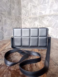 (Kategori: ) berada di . Dikirim oleh dinahers (ID iklan 1311348648, Gambar 1). Deskripsi: .