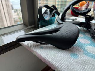 （分類：）位於 。 由 bon.938 提交（商品編號 1311389966，圖片 1）。簡介： 。