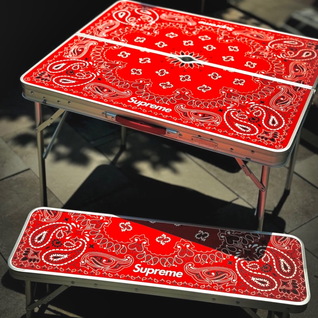 supreme_coleman_folding_table_