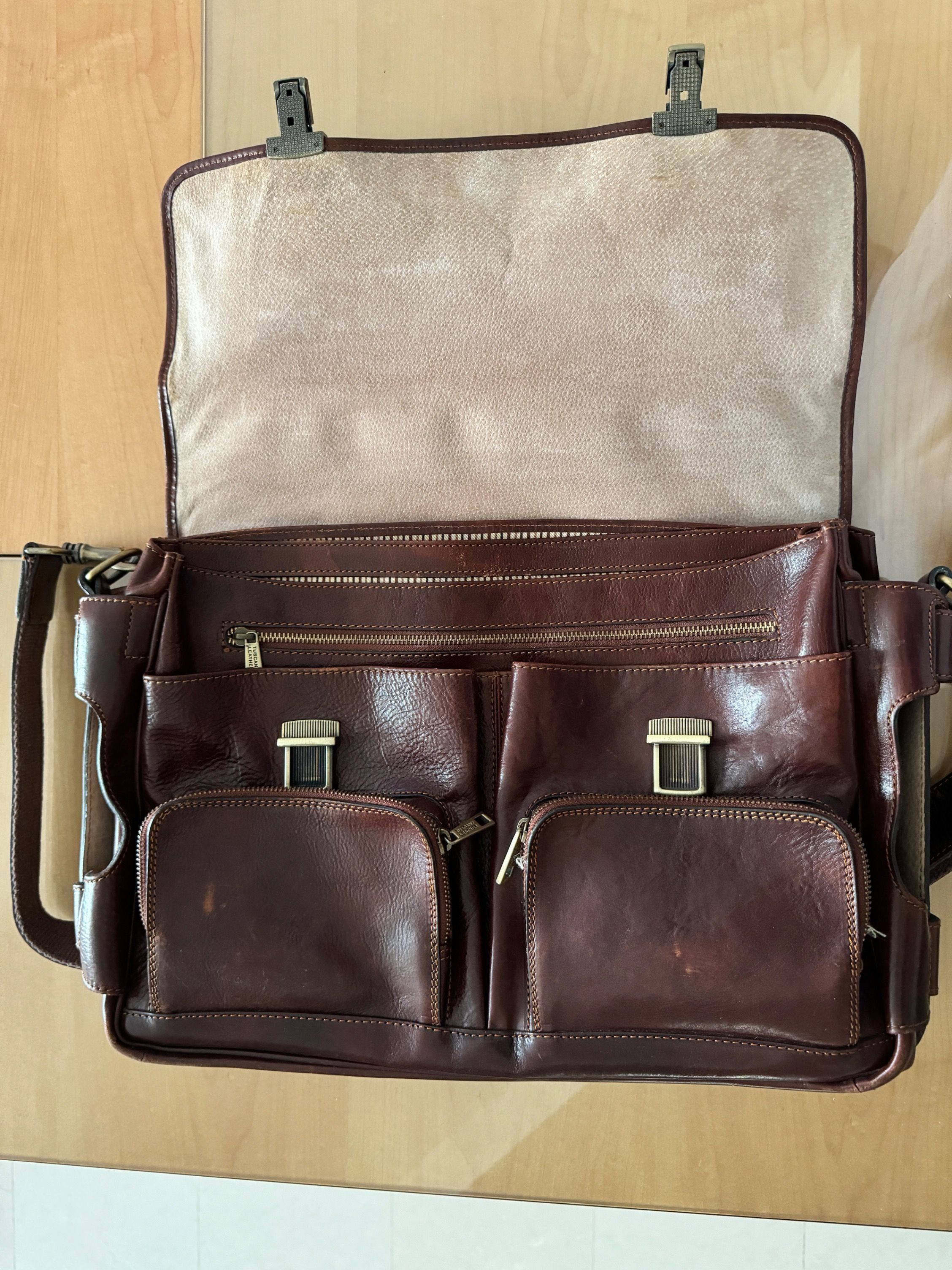 Tuscany Leather Ventimiglia Leather Multi Compartment Briefcase With Front Pockets