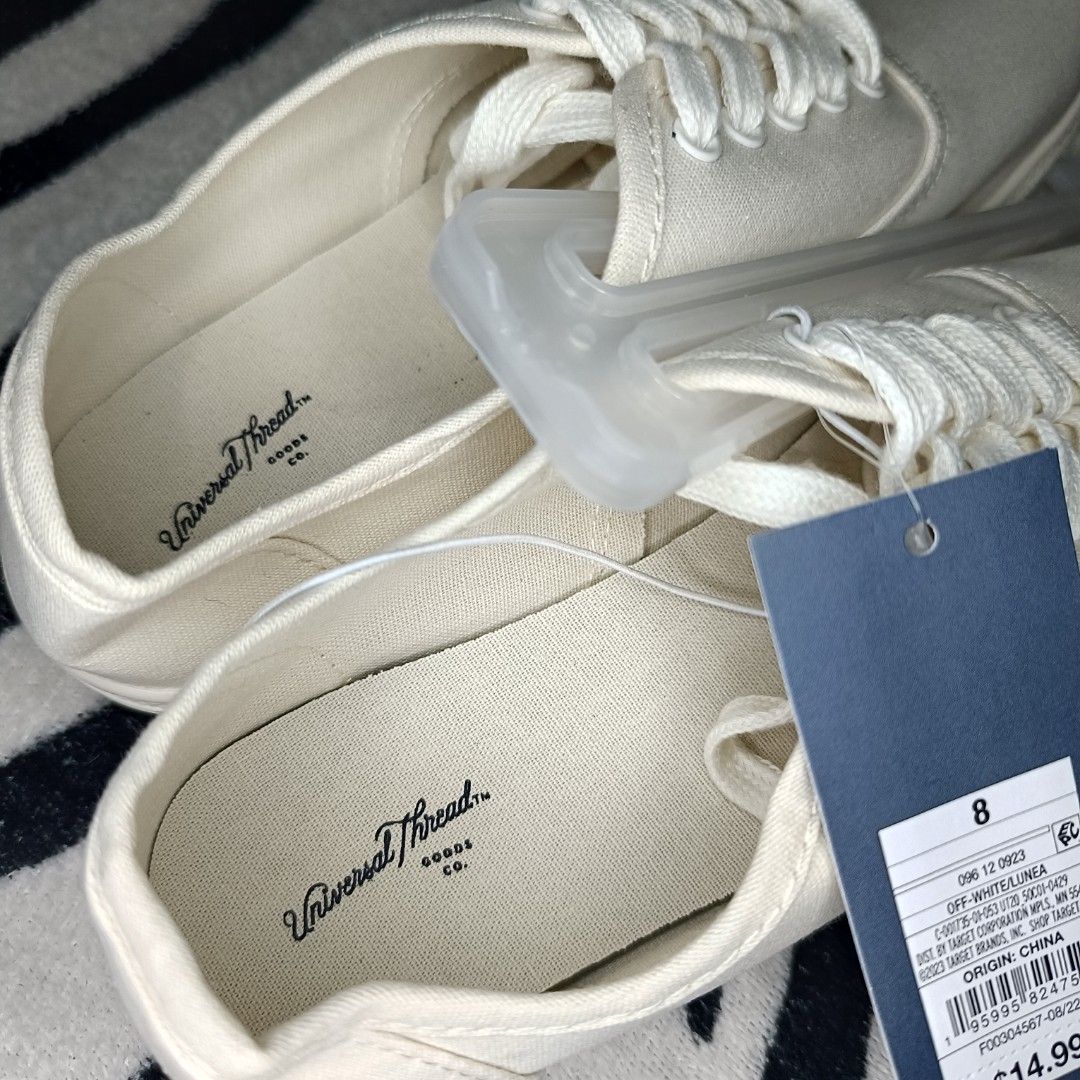Universal Thread White Shoes