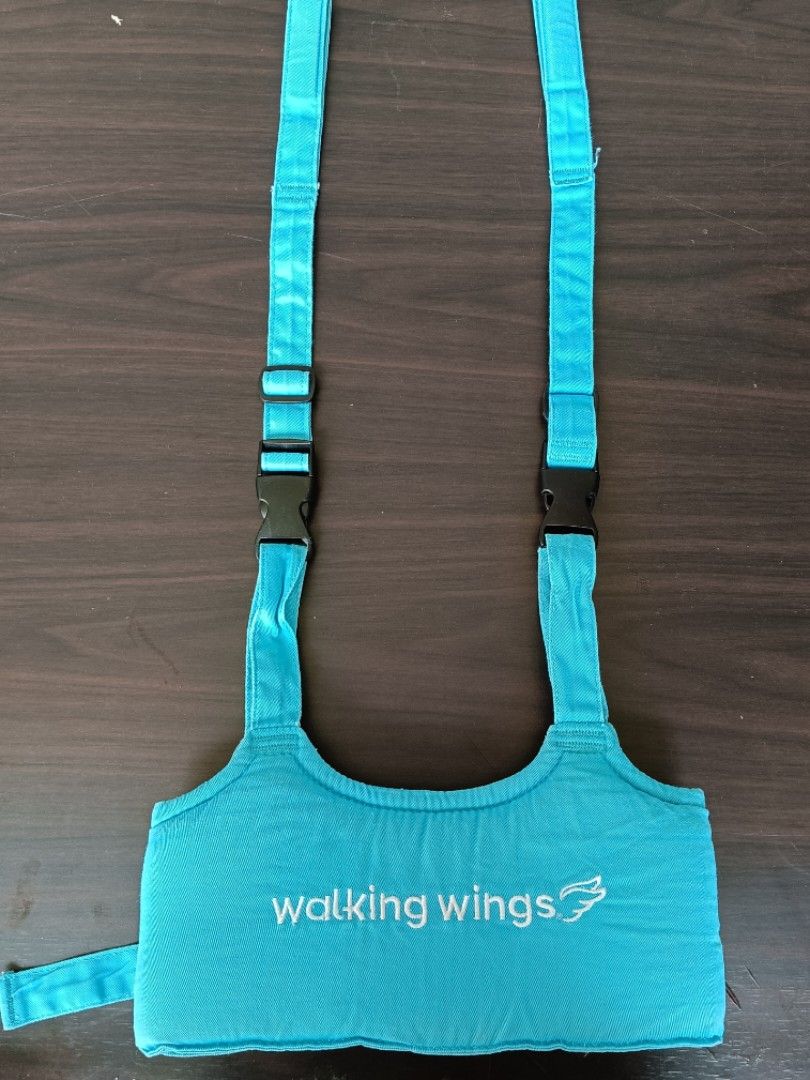 Walking Wings-Like Nee (Category: Carriers & Slings) located in Cainta. Submitted by jerviepistan (Listing ID 1311433026, Image 1). Description: good as new. ready to ship. 📍Cainta.