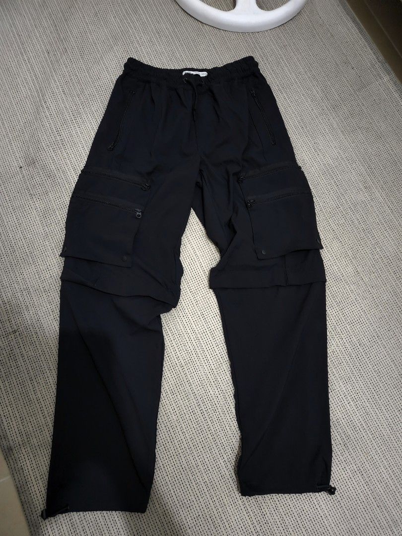 Zara Utility Techwear like Convertible Pants (Category: Trousers) located in Quezon City. Submitted by themoreofless (Listing ID 1311486376, Image 1). Description: Waist = 28 to 36in Length = 23.5 and 40in Hem = 8in adjustable Convertible to shorts Removable pockets Adjustable hem.