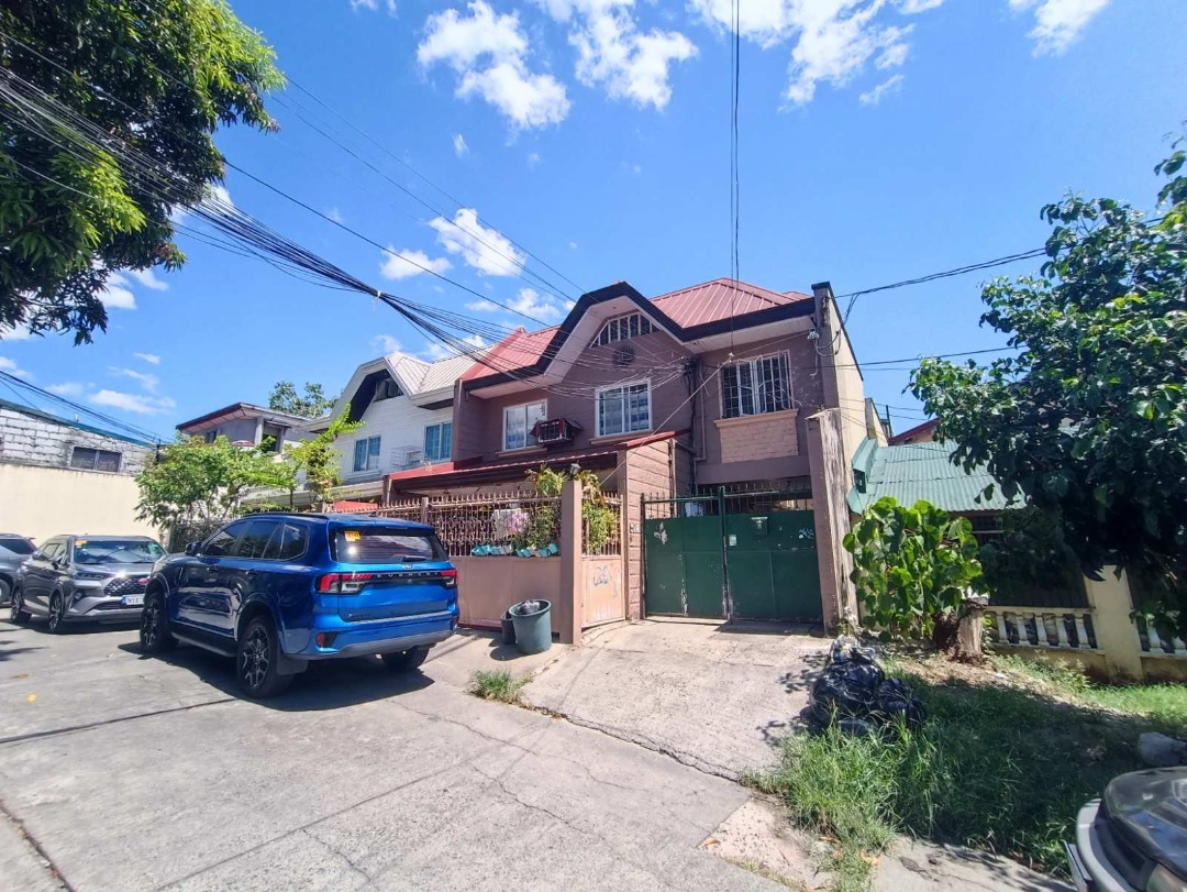 (Category: ) located in . Submitted by brotherbrokermarion (Listing ID 1306866535, Image 1). Description: .