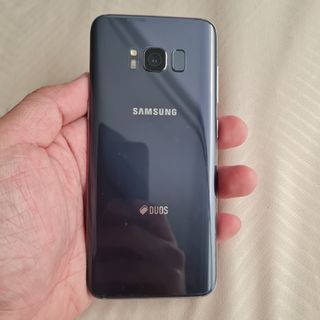 🛠️ Samsung S8 for Parts: Cracked Screen, All Else Works! 💰📱