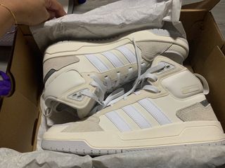 （分類：）位於 。 由 siddanicah 提交（商品編號 1306885071，圖片 1）。簡介： 。