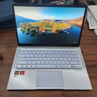 (Category: ) located in . Submitted by iwan.gadget (Listing ID 1306808924, Image 1). Description: .
